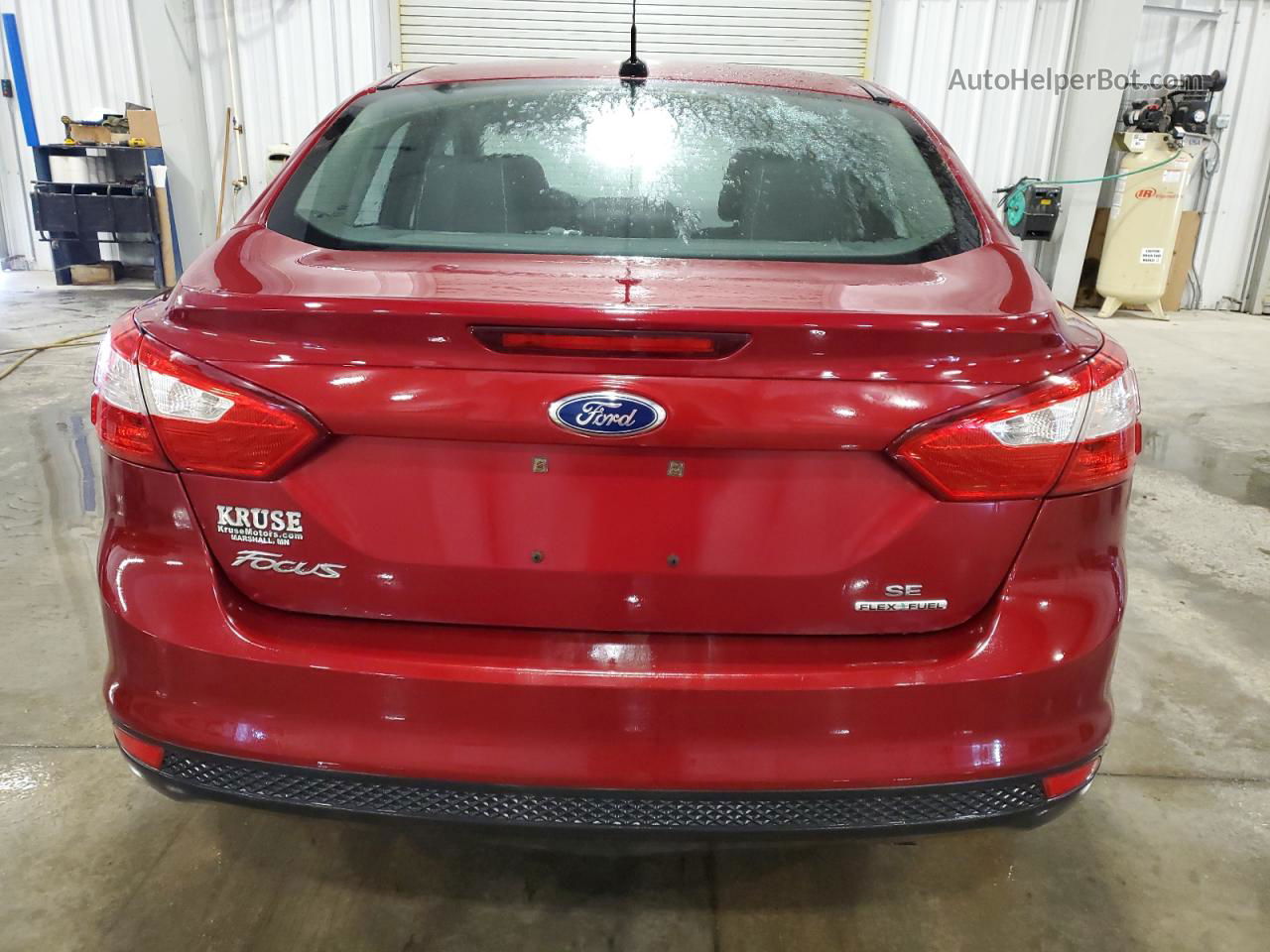 2013 Ford Focus Se Red vin: 1FADP3F23DL151867