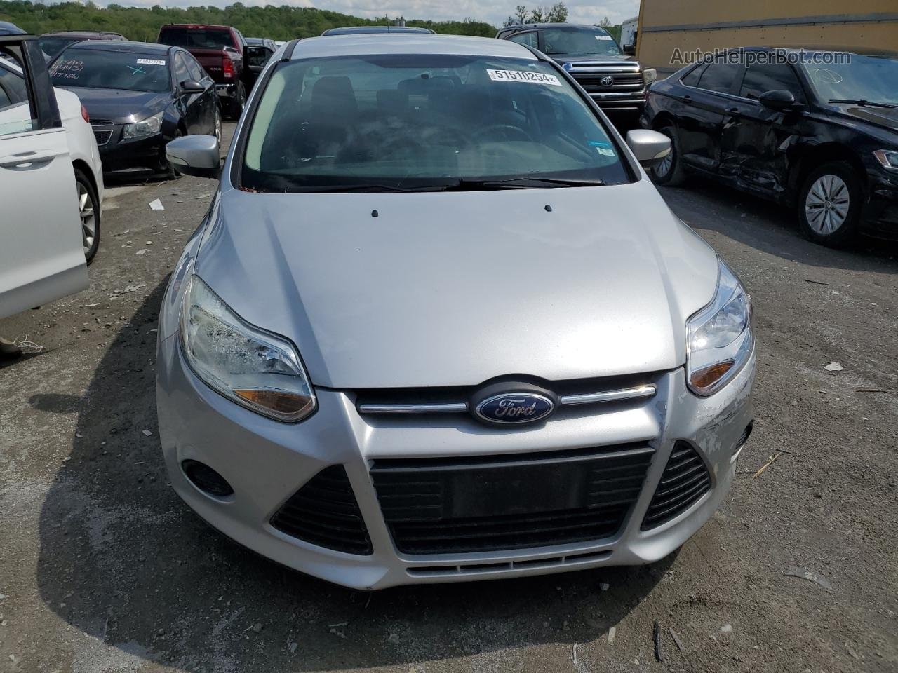 2014 Ford Focus Se Silver vin: 1FADP3F23EL138117