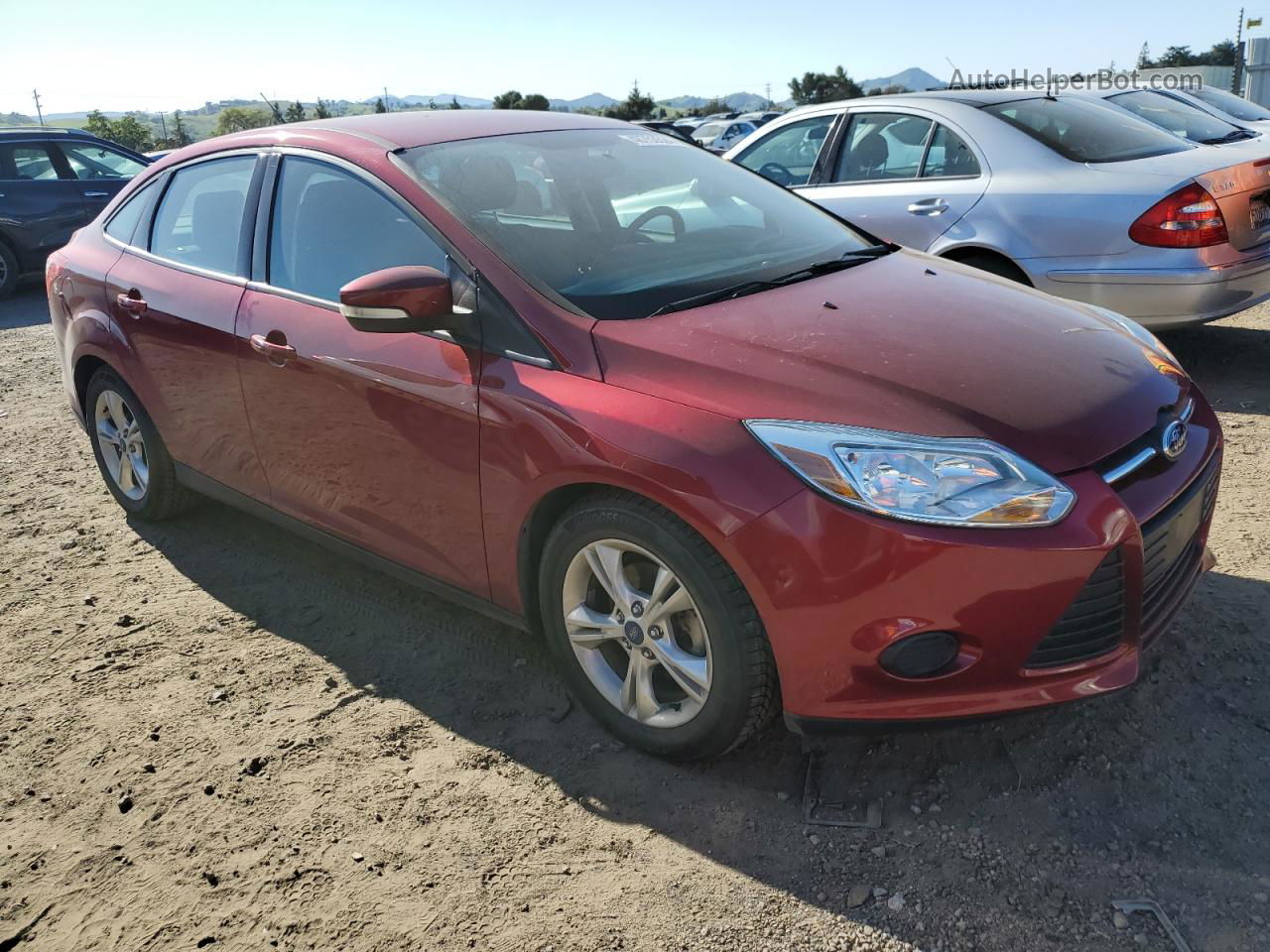 2014 Ford Focus Se Red vin: 1FADP3F23EL193358