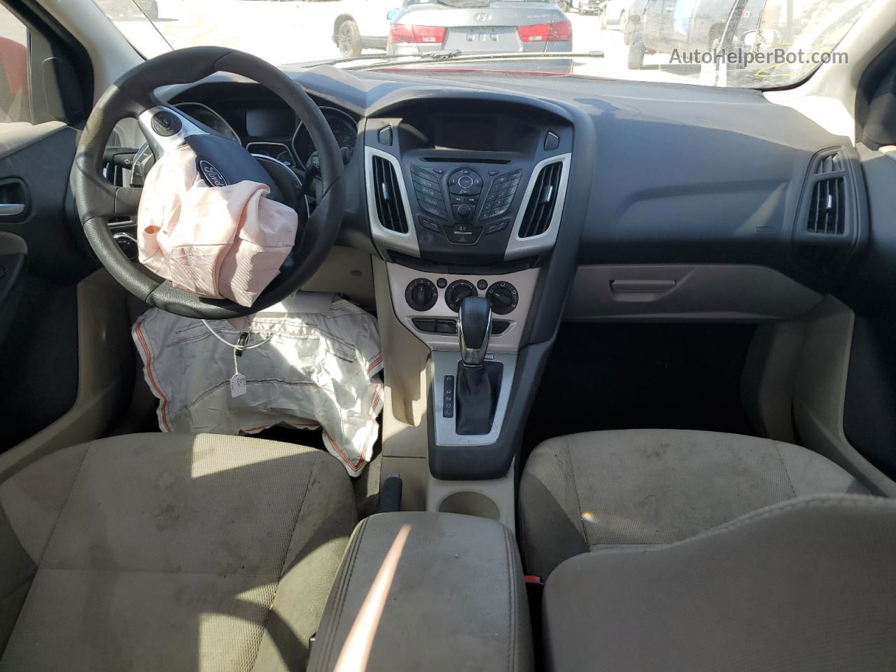 2014 Ford Focus Se Красный vin: 1FADP3F23EL270746