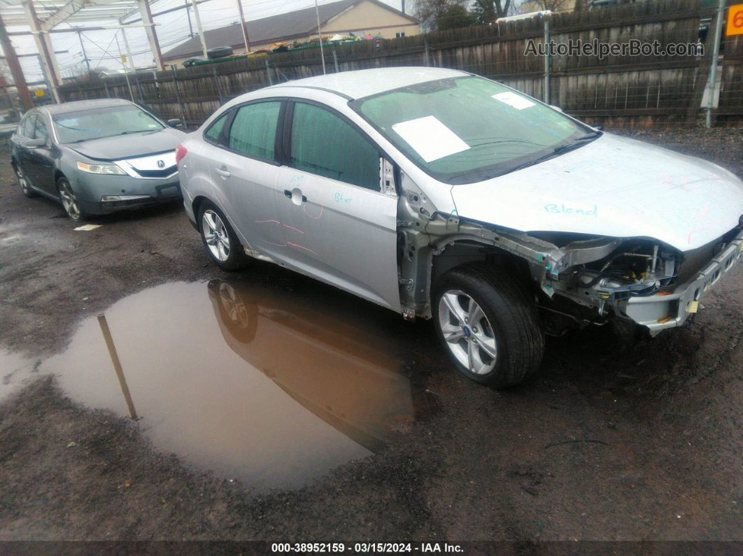 2014 Ford Focus Se Gray vin: 1FADP3F23EL286008