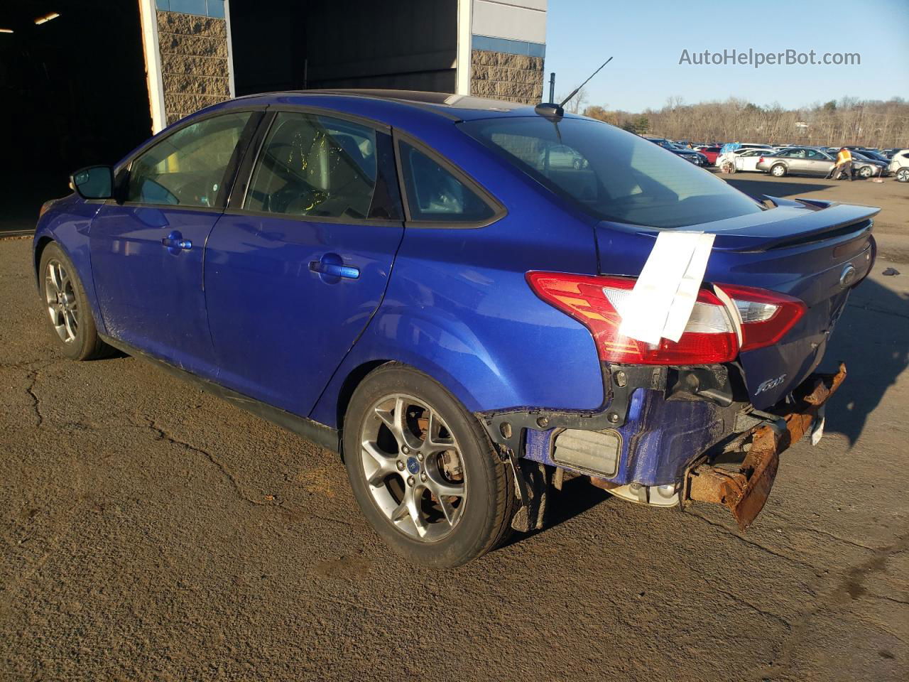 2014 Ford Focus Se Синий vin: 1FADP3F23EL319041