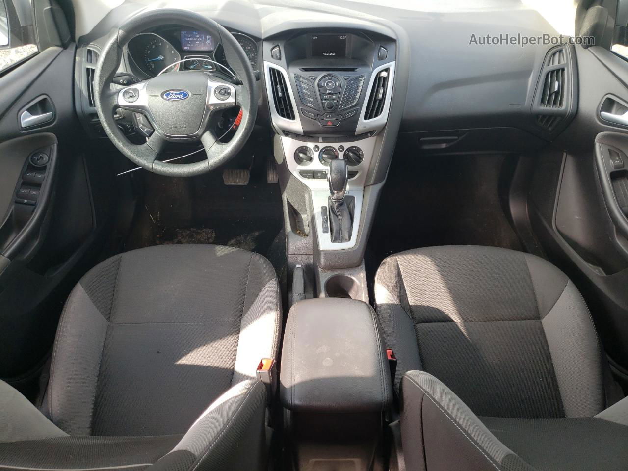 2014 Ford Focus Se Silver vin: 1FADP3F23EL389011