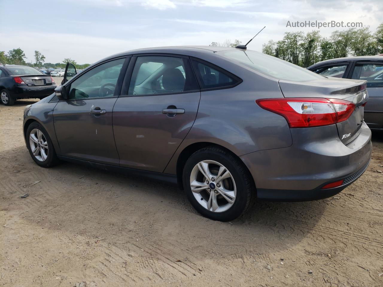 2014 Ford Focus Se Gray vin: 1FADP3F23EL448669