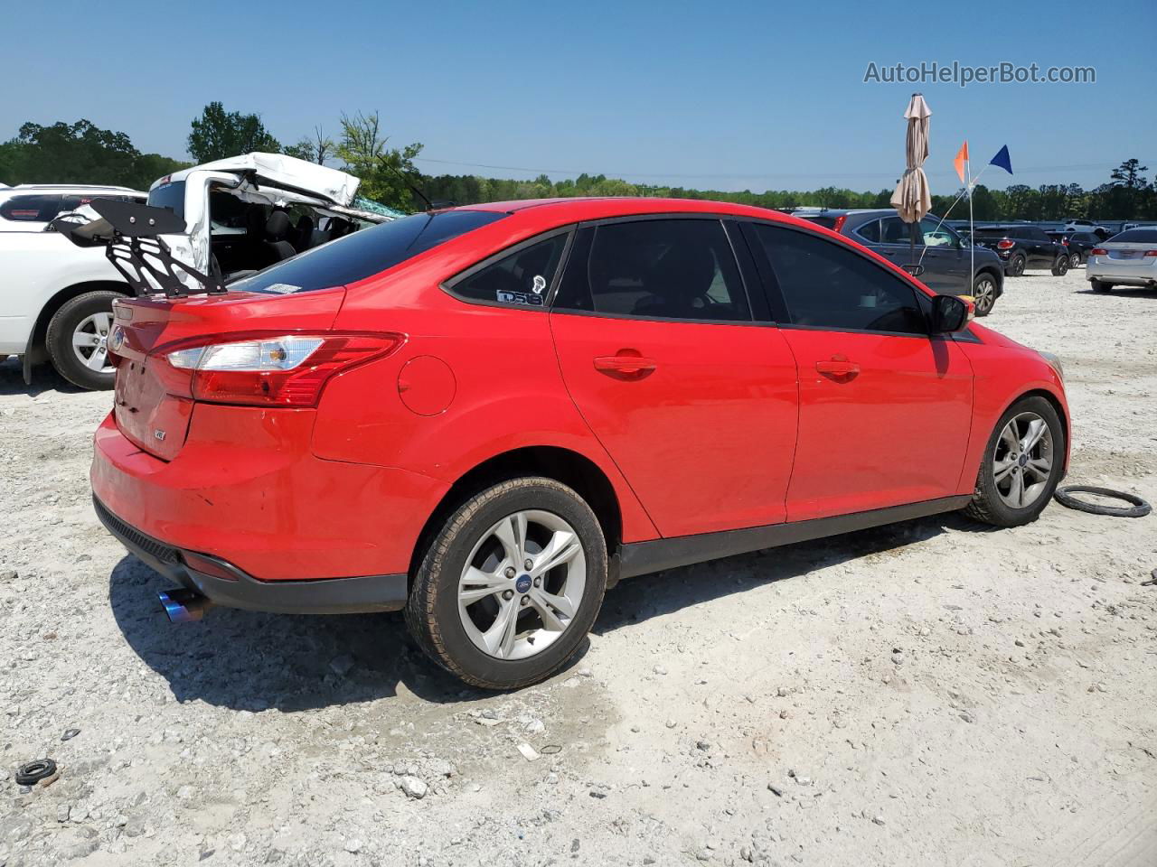 2014 Ford Focus Se Red vin: 1FADP3F23EL456903