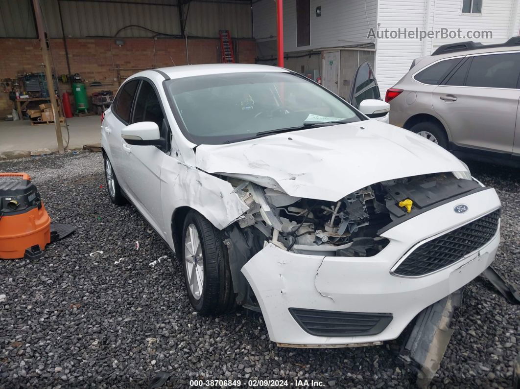 2015 Ford Focus Se White vin: 1FADP3F23FL334964