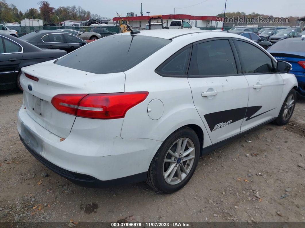 2016 Ford Focus Se Белый vin: 1FADP3F23GL216866