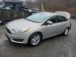 2016 Ford Focus Se Кремовый vin: 1FADP3F23GL317955