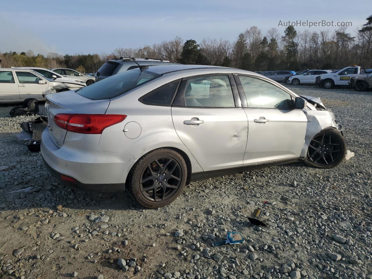 2016 Ford Focus Se Silver vin: 1FADP3F23GL332262