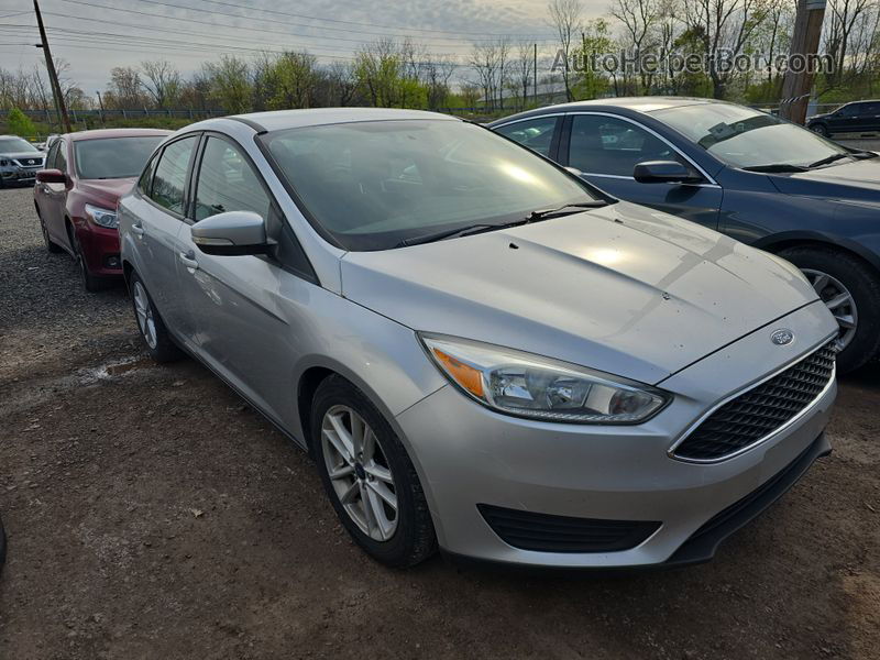 2017 Ford Focus Se vin: 1FADP3F23HL274316