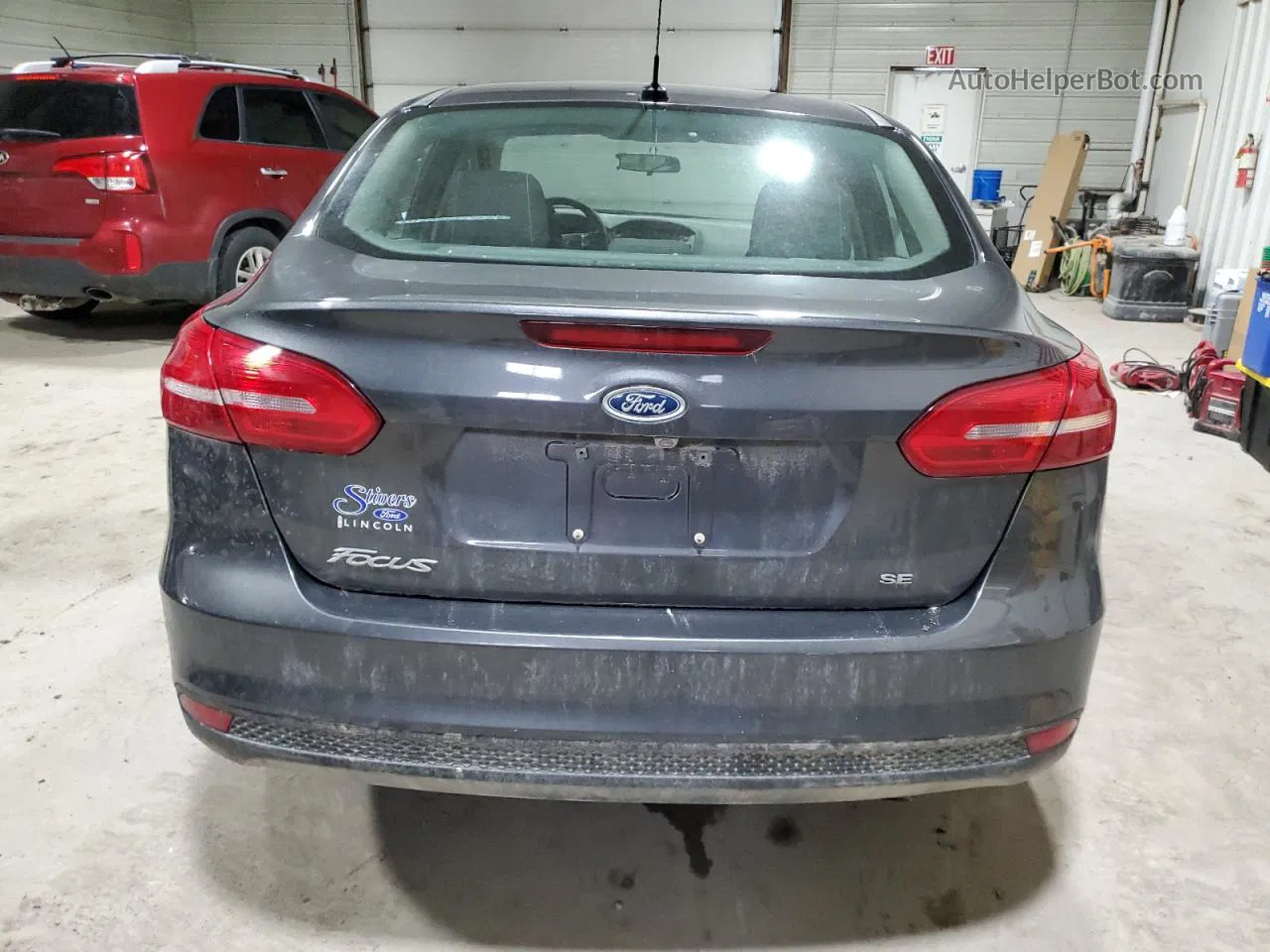 2017 Ford Focus Se Gray vin: 1FADP3F23HL323367