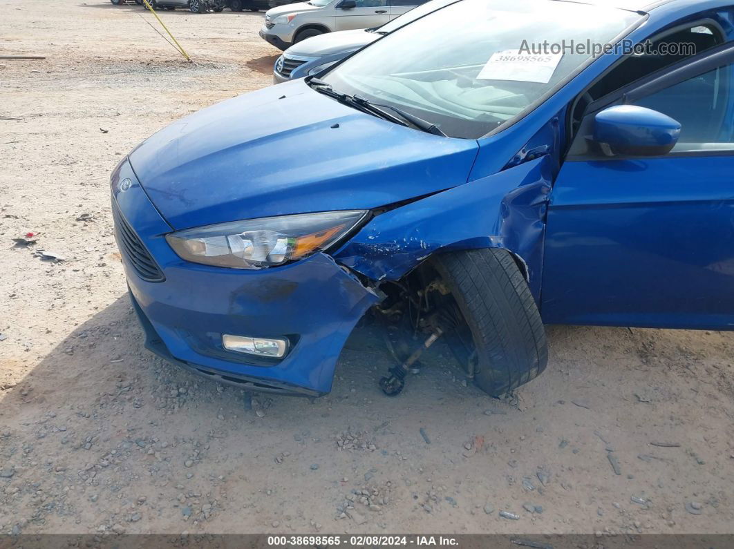 2018 Ford Focus Se Blue vin: 1FADP3F23JL265444