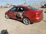 2018 Ford Focus Se Red vin: 1FADP3F23JL322094