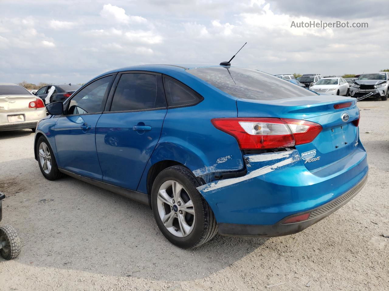 2013 Ford Focus Se Blue vin: 1FADP3F24DL144197