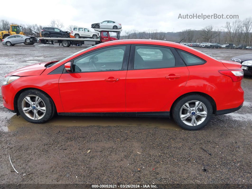 2014 Ford Focus Se Red vin: 1FADP3F24EL106826