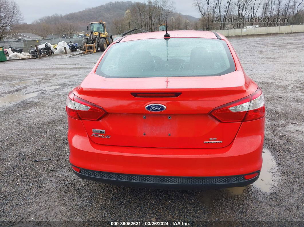 2014 Ford Focus Se Red vin: 1FADP3F24EL106826