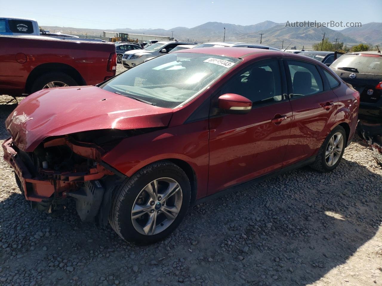 2014 Ford Focus Se Red vin: 1FADP3F24EL118782