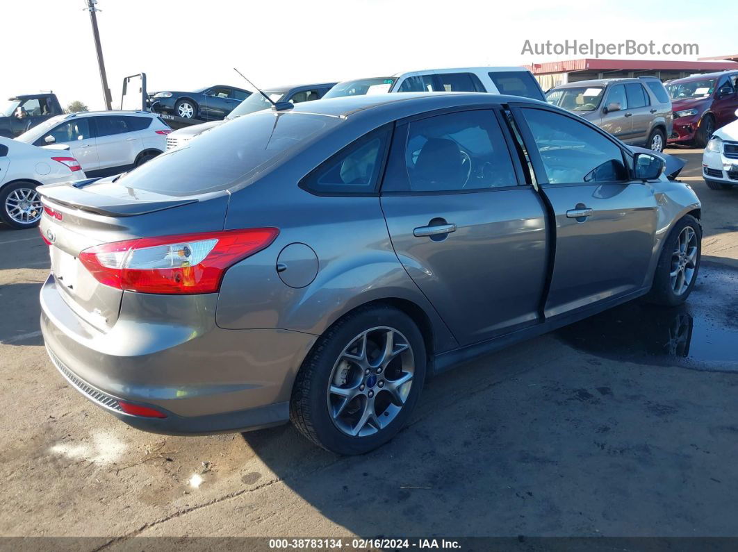 2014 Ford Focus Se Gray vin: 1FADP3F24EL158120