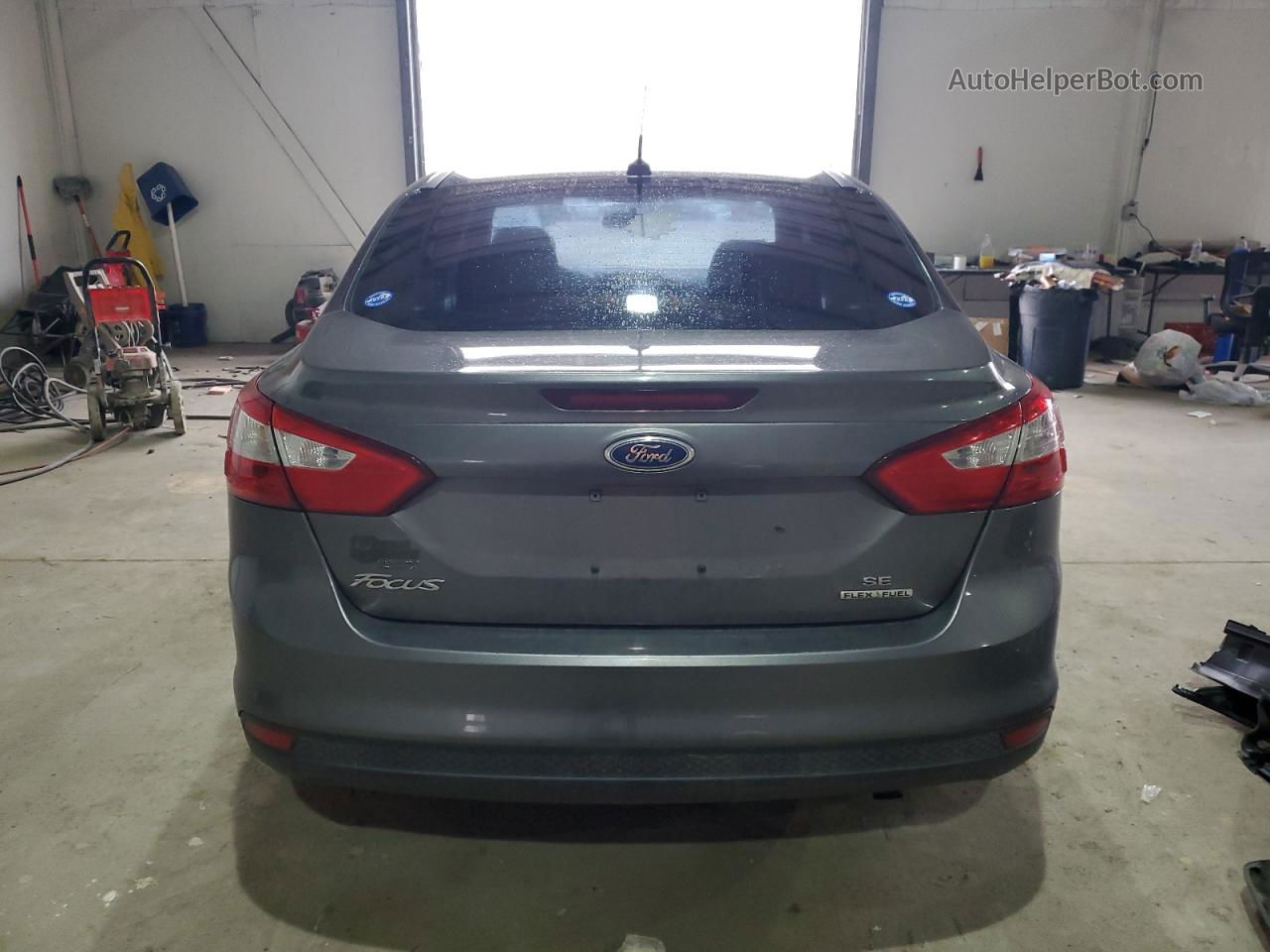 2014 Ford Focus Se Gray vin: 1FADP3F24EL380236