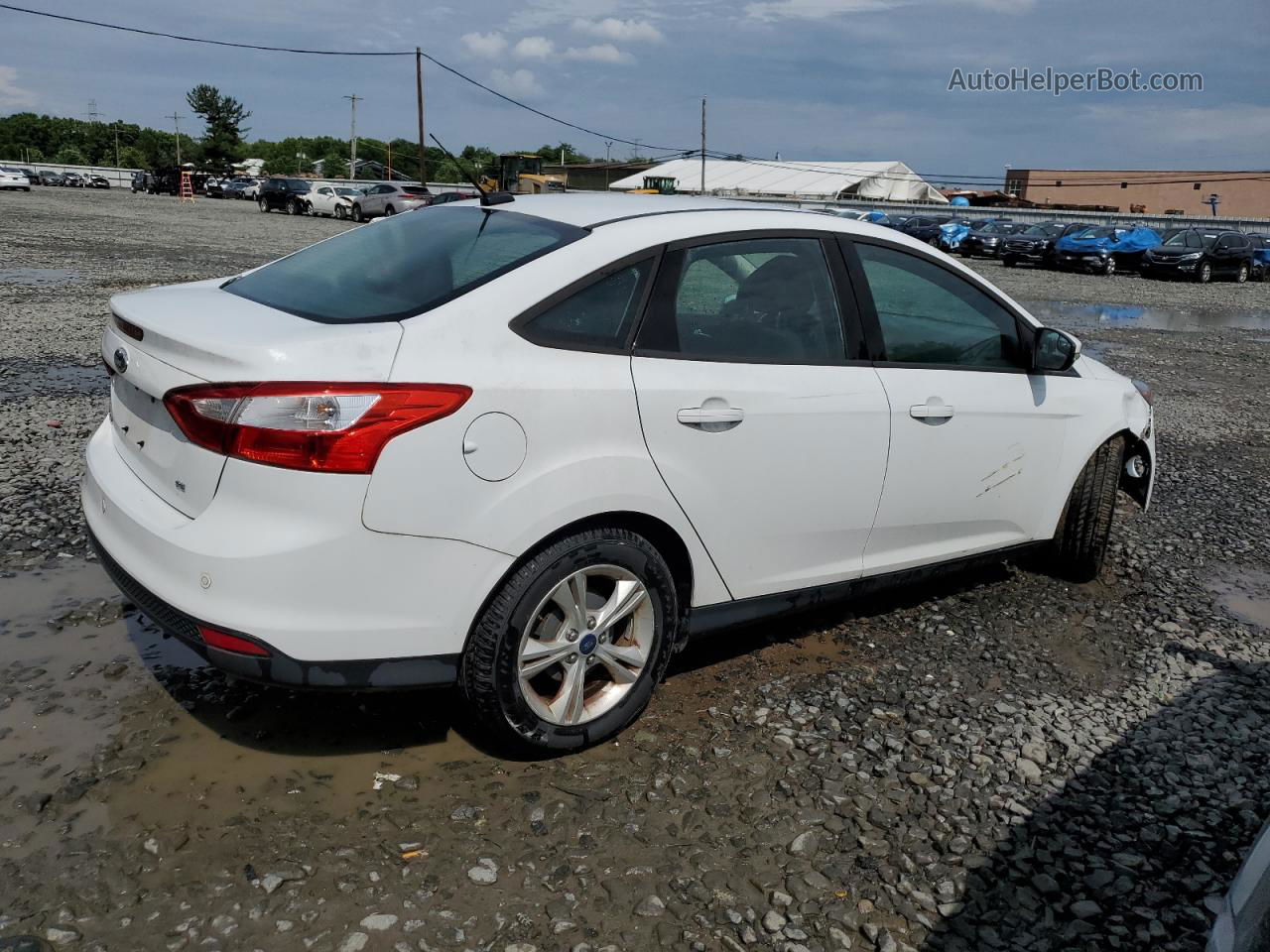 2014 Ford Focus Se White vin: 1FADP3F24EL435185