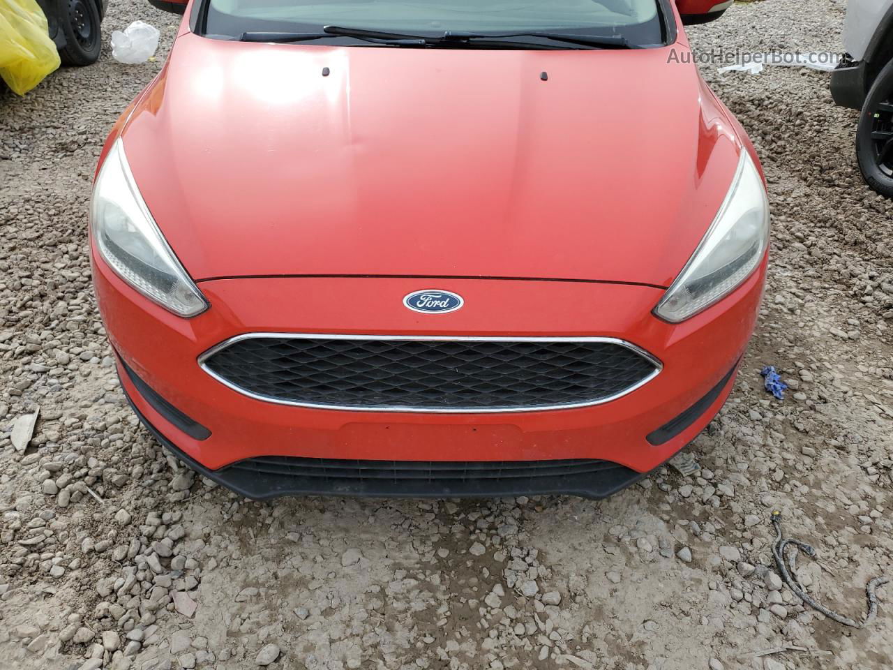 2015 Ford Focus Se Red vin: 1FADP3F24FL204207