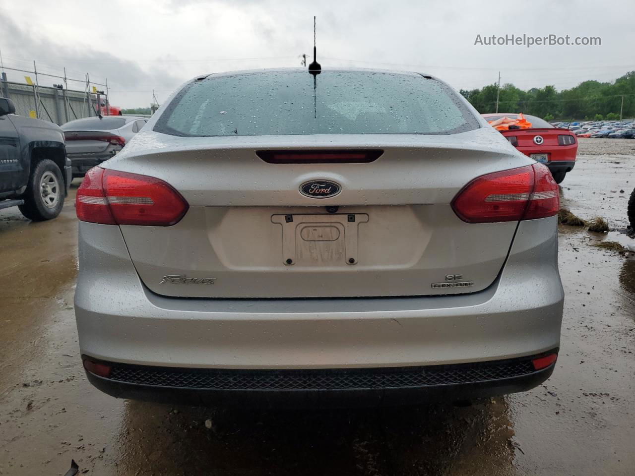 2015 Ford Focus Se Silver vin: 1FADP3F24FL347335