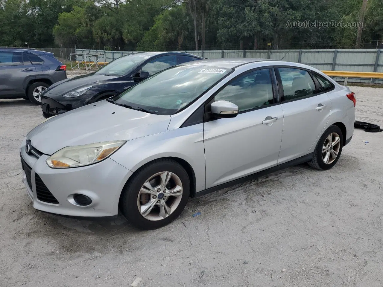 2014 Ford Focus Se Silver vin: 1FADP3F25EL291744