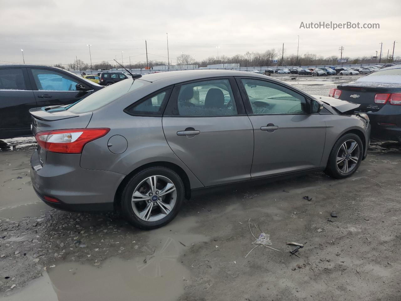 2014 Ford Focus Se Gray vin: 1FADP3F25EL373540