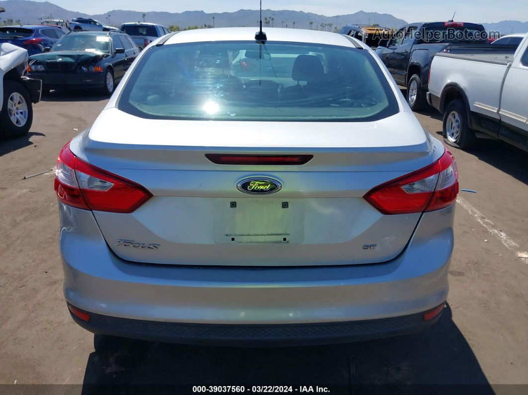 2014 Ford Focus Se Серебряный vin: 1FADP3F25EL392881