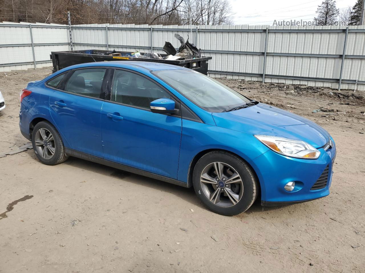 2014 Ford Focus Se Blue vin: 1FADP3F25EL395702