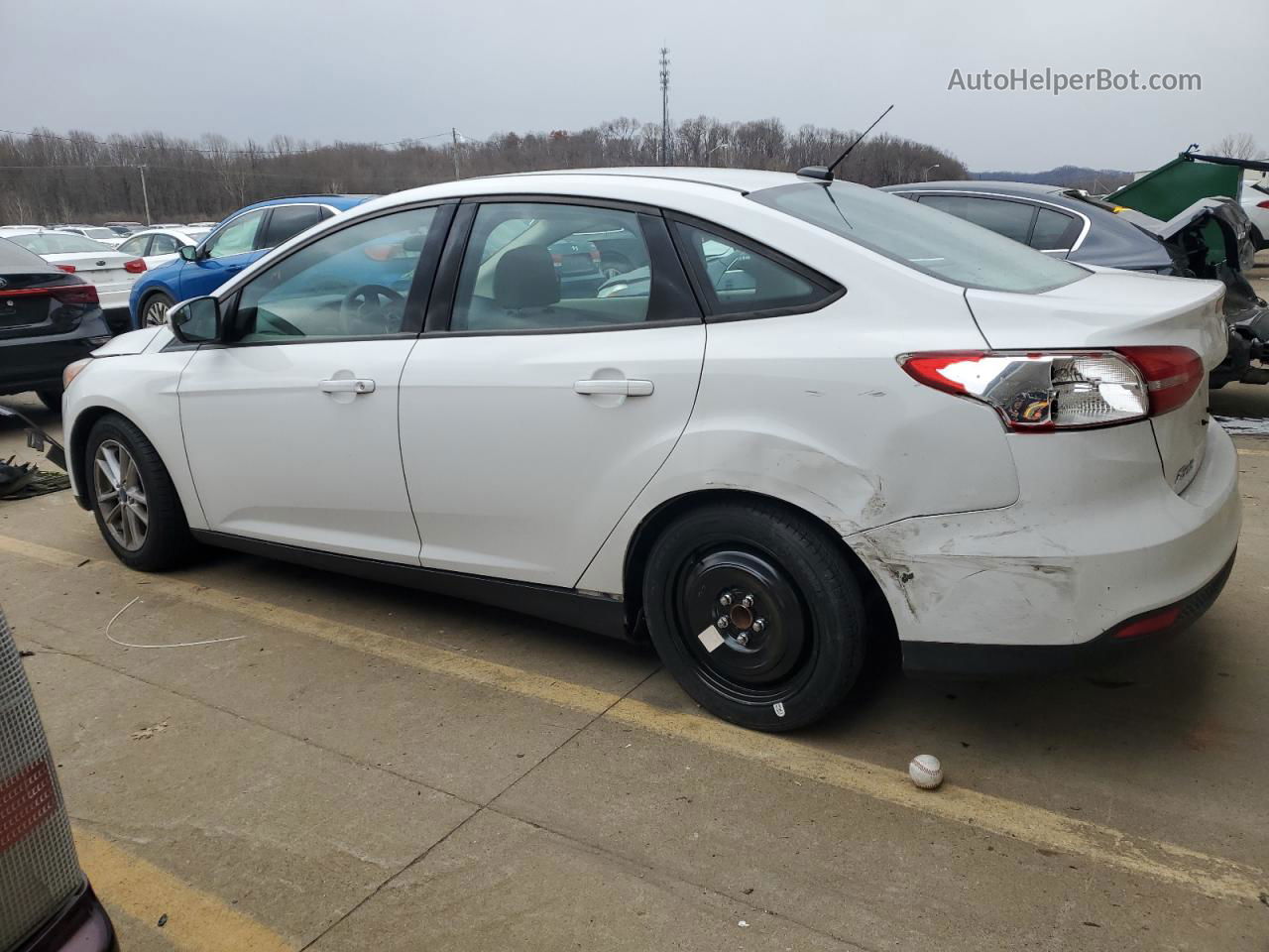 2015 Ford Focus Se White vin: 1FADP3F25FL292846