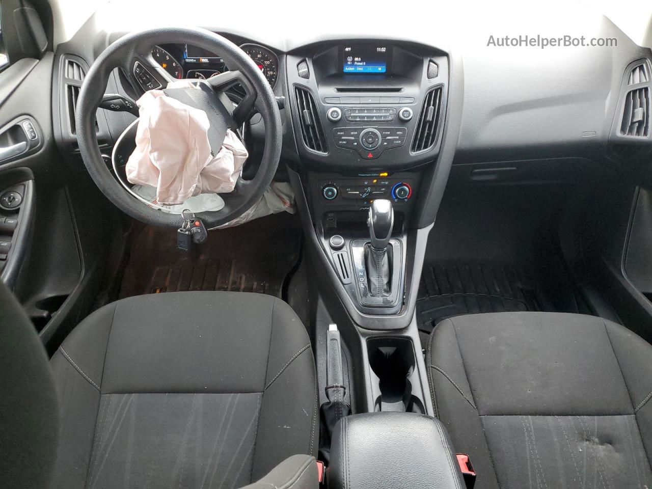 2015 Ford Focus Se Черный vin: 1FADP3F25FL338076