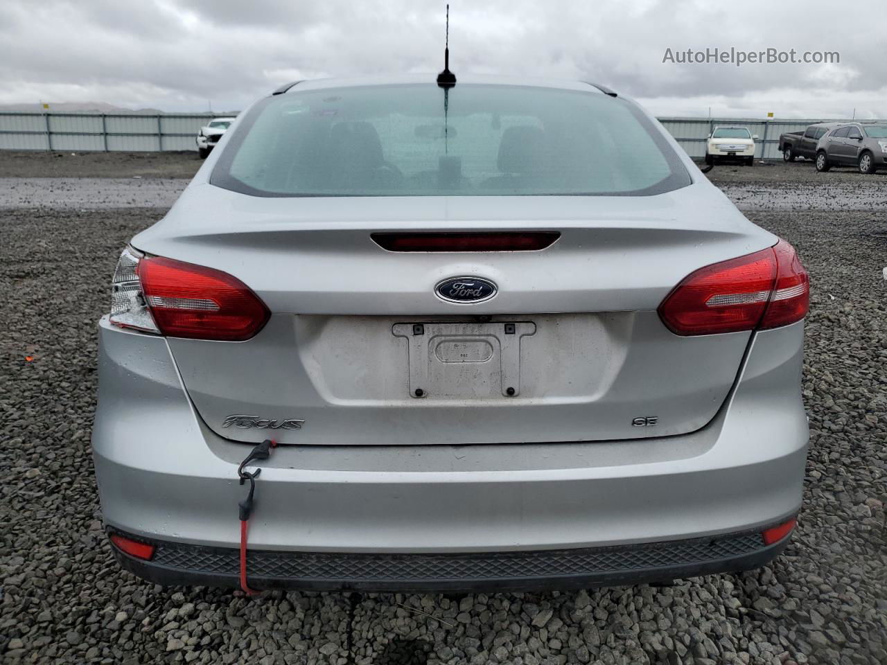 2015 Ford Focus Se Silver vin: 1FADP3F25FL344279