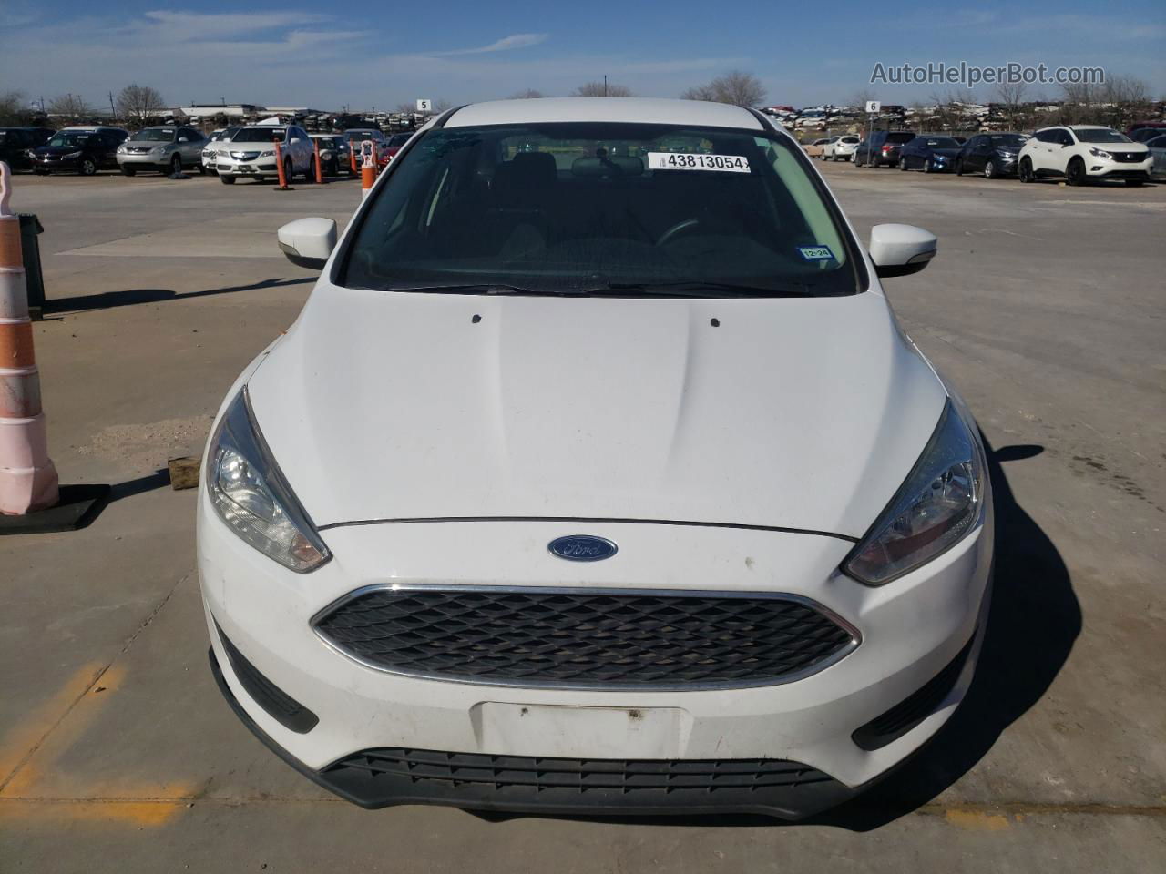 2016 Ford Focus Se White vin: 1FADP3F25GL290161