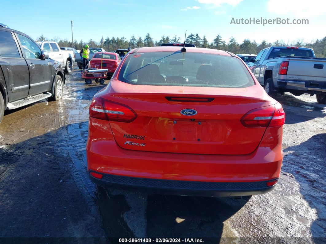 2017 Ford Focus Se Red vin: 1FADP3F25HL259624