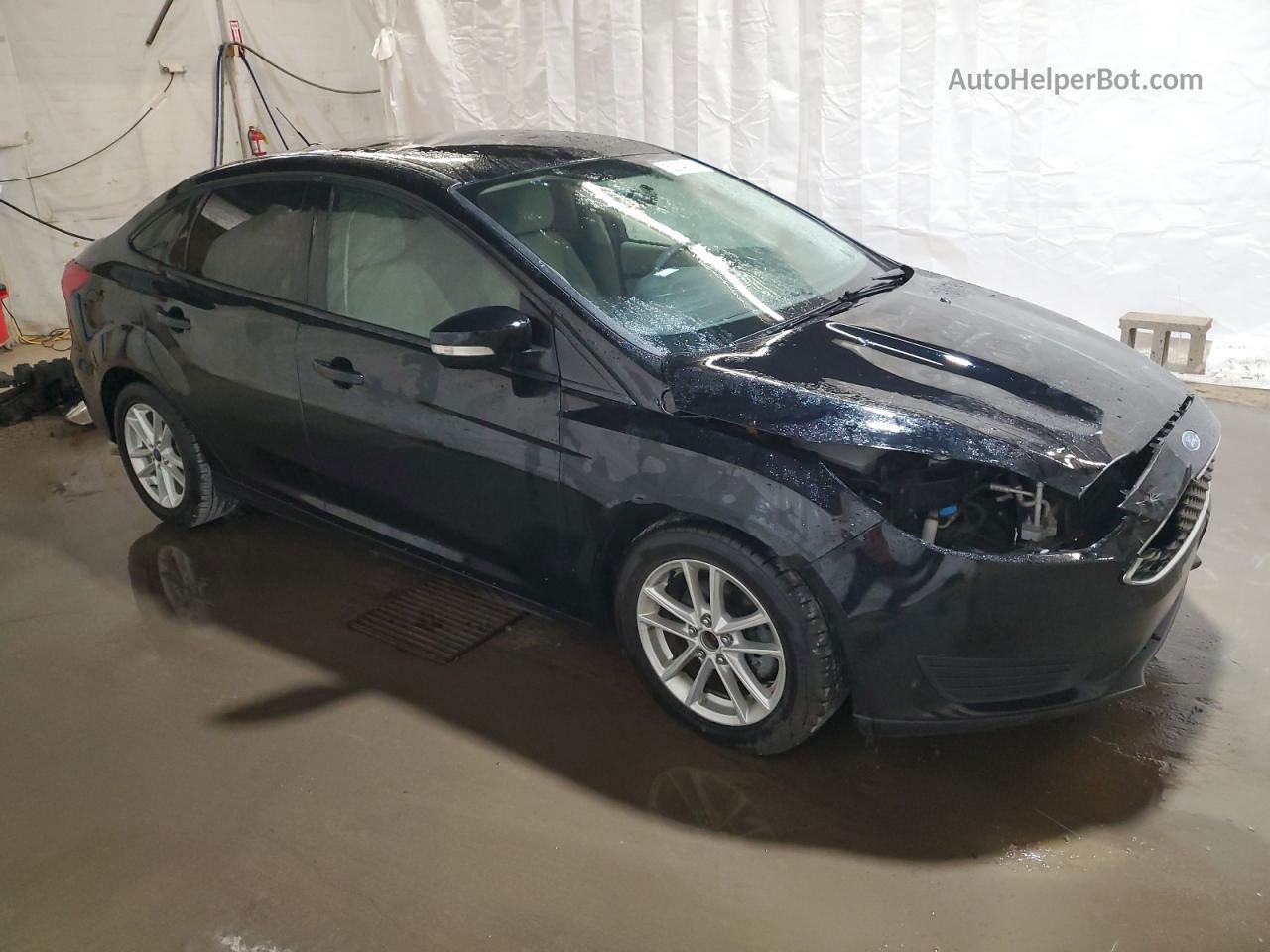 2017 Ford Focus Se Черный vin: 1FADP3F25HL259705