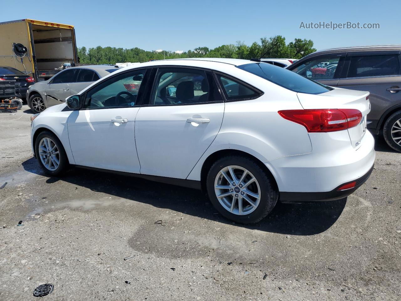 2017 Ford Focus Se White vin: 1FADP3F25HL342924