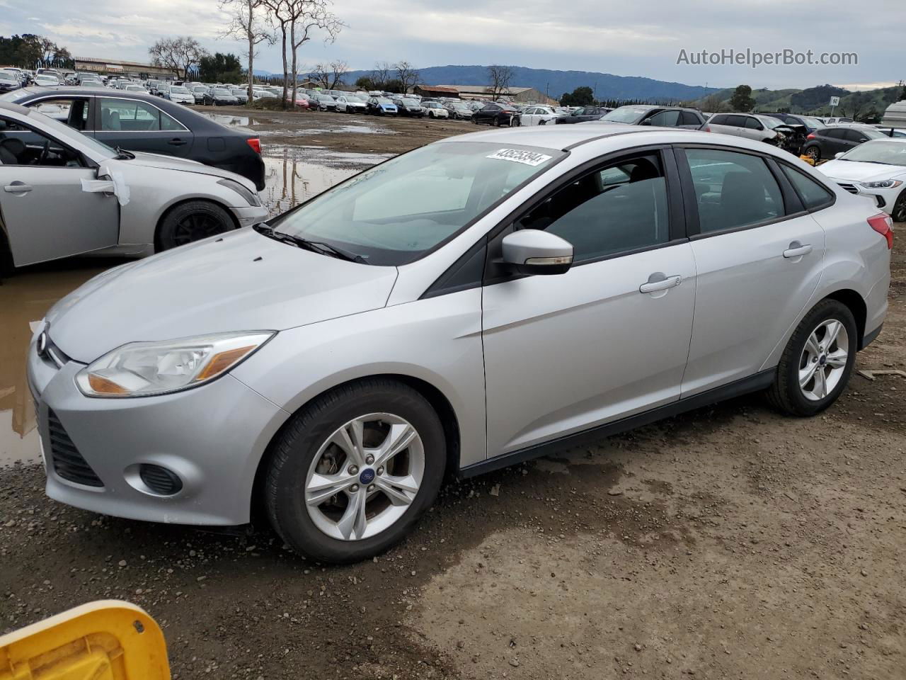 2013 Ford Focus Se Серебряный vin: 1FADP3F26DL227226