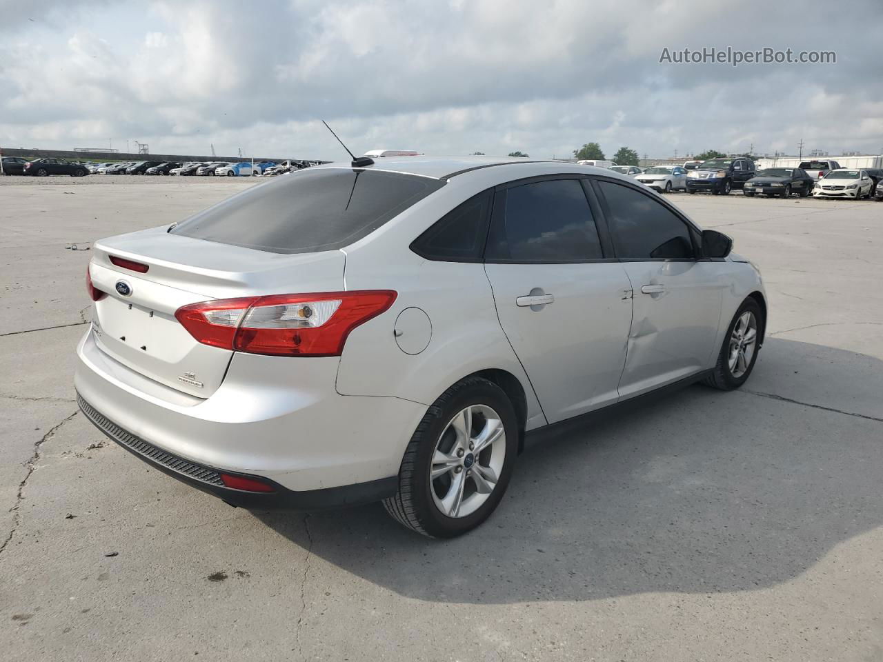 2014 Ford Focus Se Silver vin: 1FADP3F26EL165635