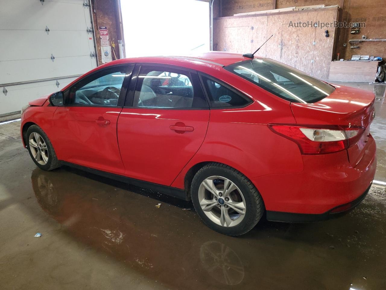 2014 Ford Focus Se Red vin: 1FADP3F26EL230743