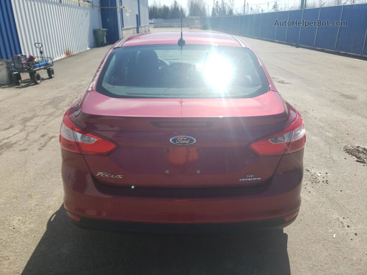 2014 Ford Focus Se Красный vin: 1FADP3F26EL304002