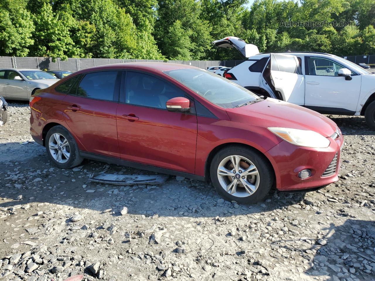 2014 Ford Focus Se Red vin: 1FADP3F26EL439299