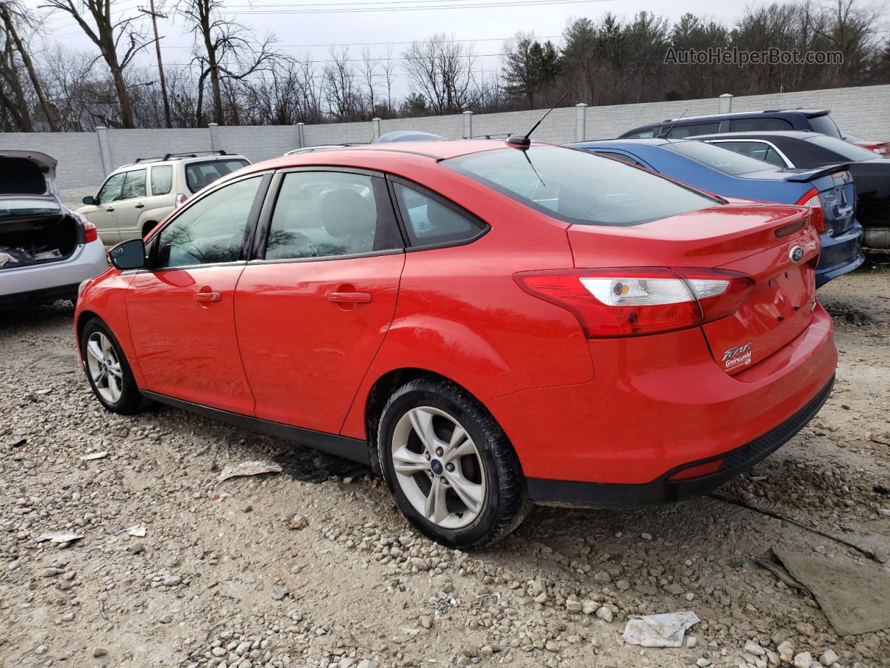 2014 Ford Focus Se Red vin: 1FADP3F26EL455440