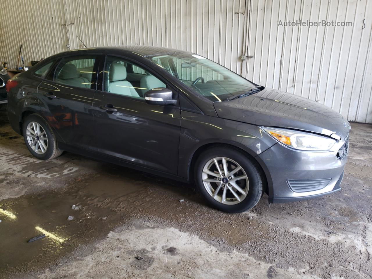 2015 Ford Focus Se Gray vin: 1FADP3F26FL300212