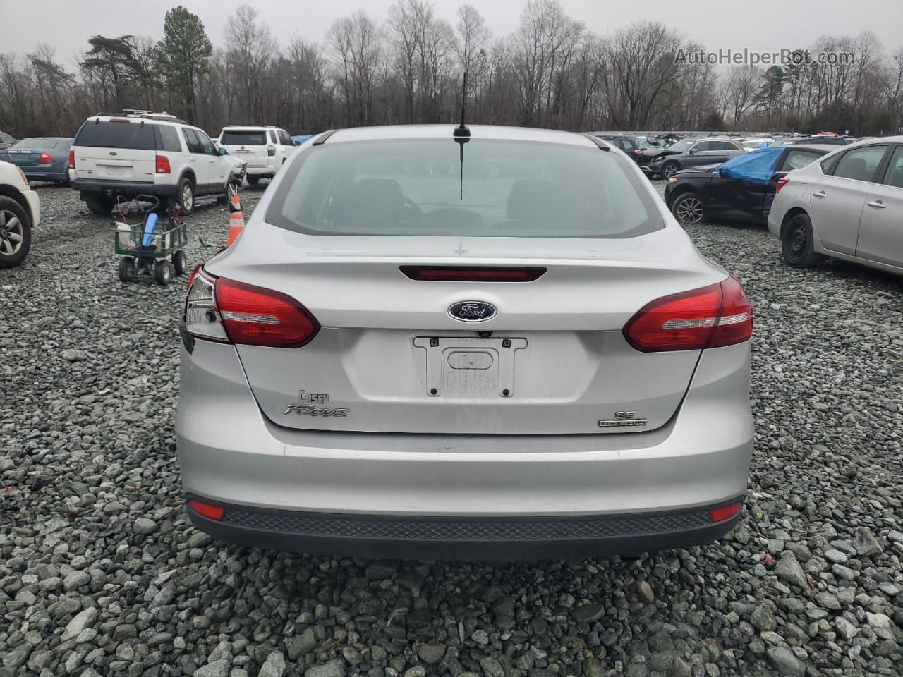 2015 Ford Focus Se Silver vin: 1FADP3F26FL376335