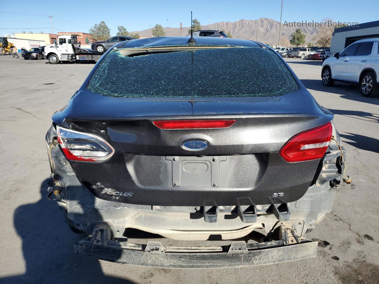 2017 Ford Focus Se Gray vin: 1FADP3F26HL214630