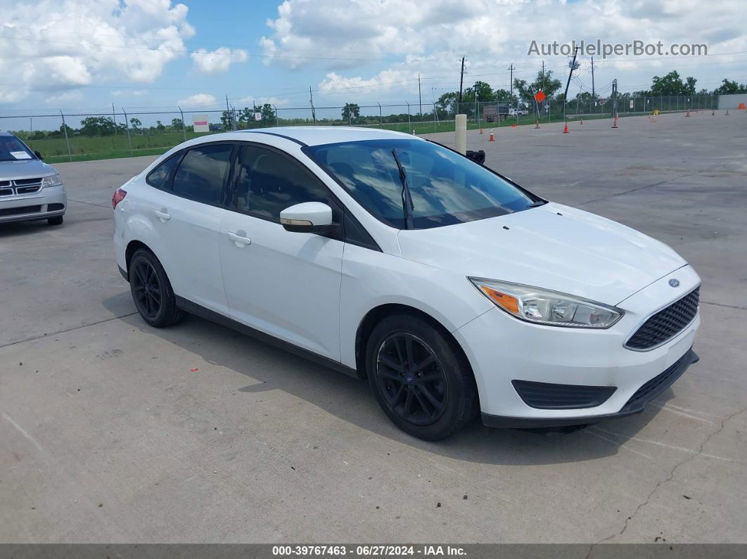 2017 Ford Focus Se White vin: 1FADP3F26HL285875