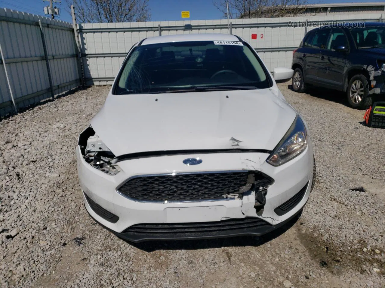 2018 Ford Focus Se Белый vin: 1FADP3F26JL316158