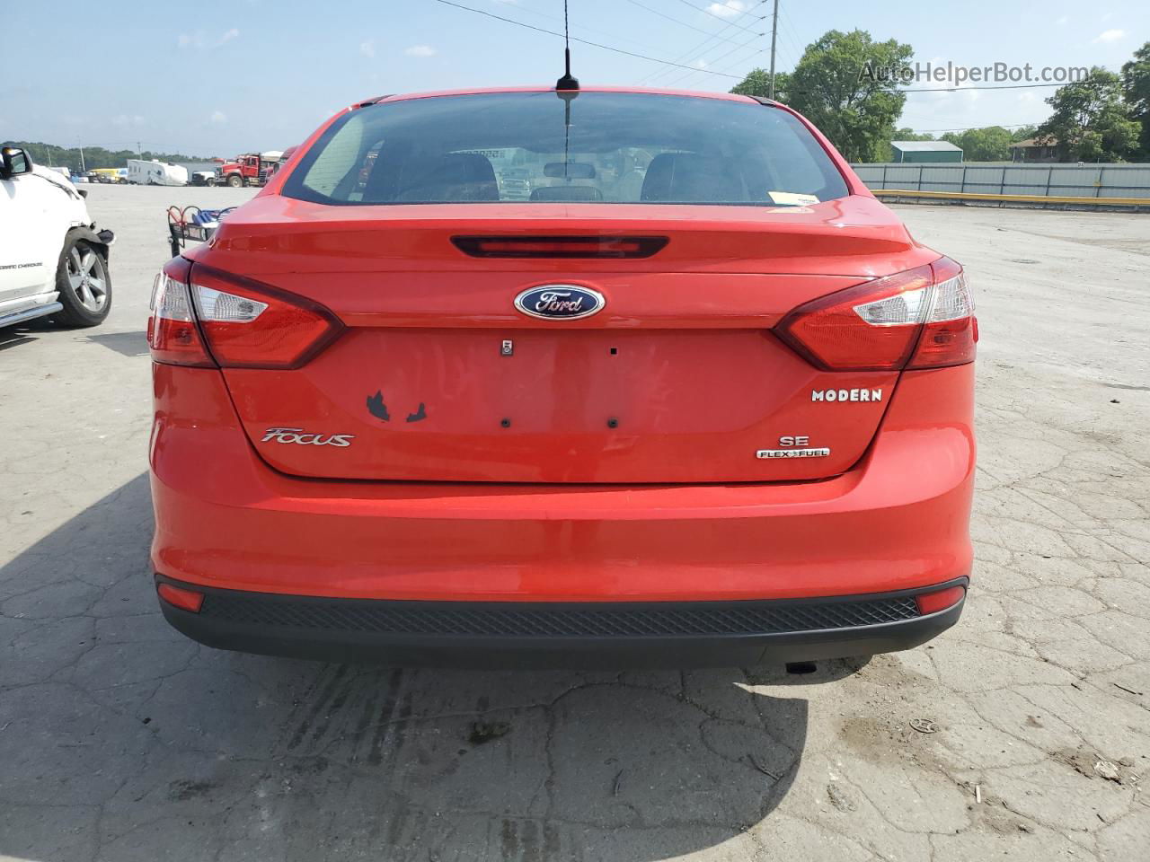 2013 Ford Focus Se Red vin: 1FADP3F27DL111775