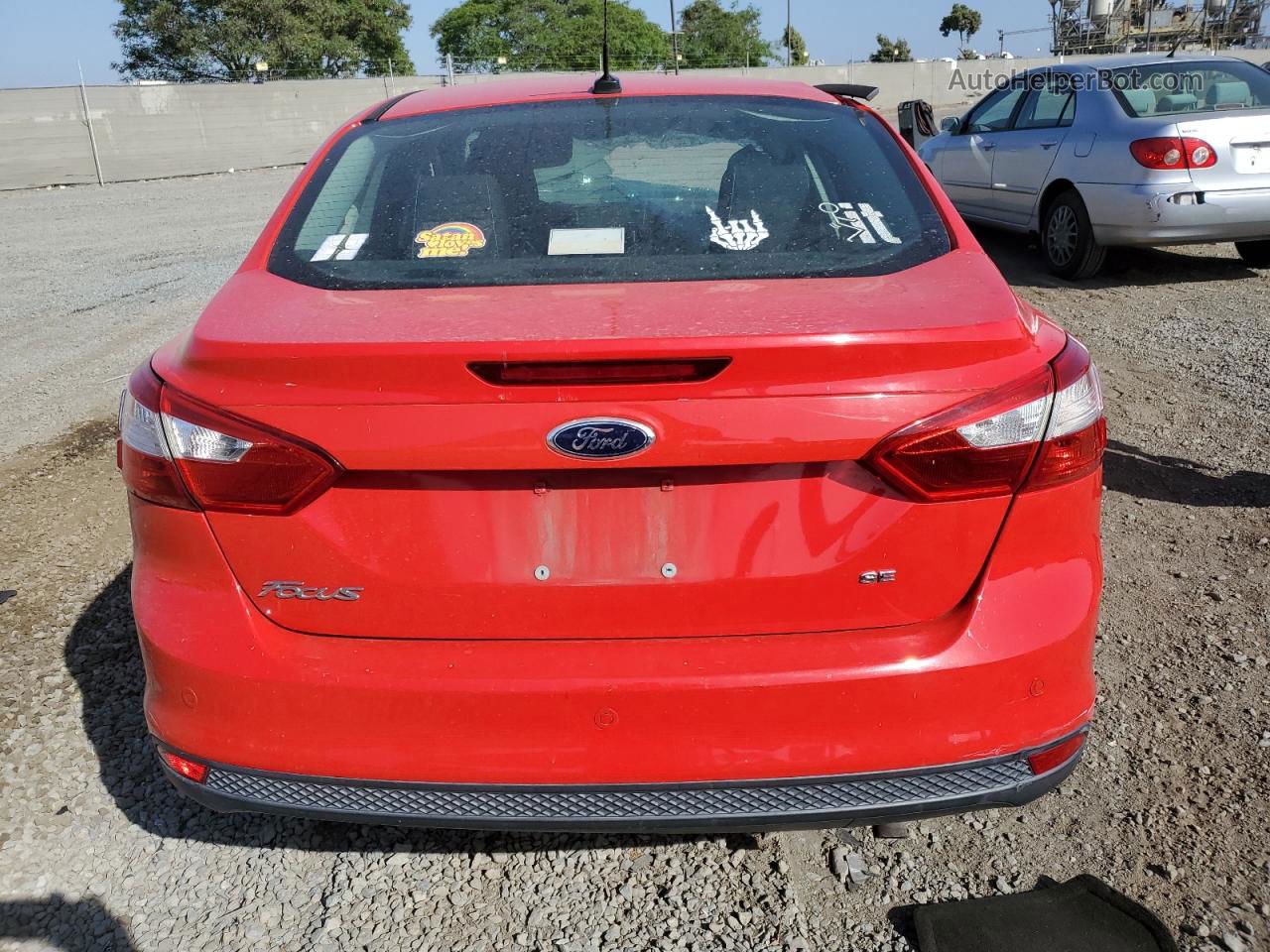 2013 Ford Focus Se Red vin: 1FADP3F27DL138586